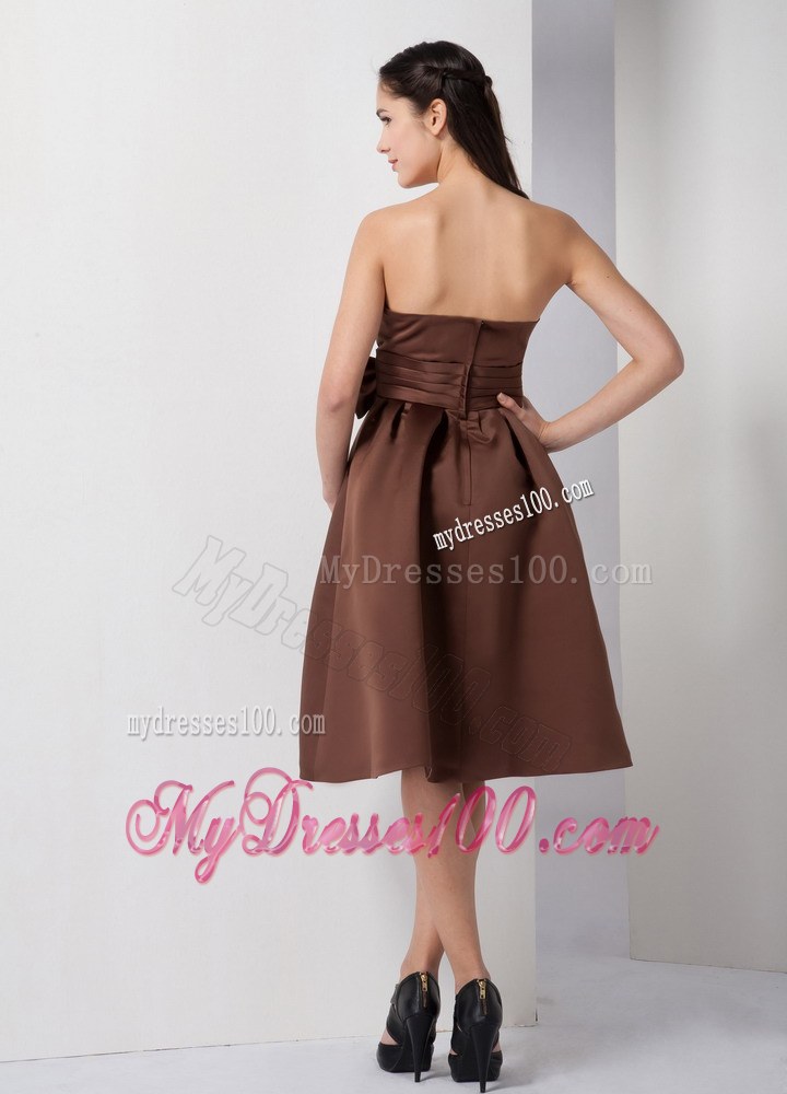 Brown A-line Strapless Knee-length Bridesmaid Dress with Bow