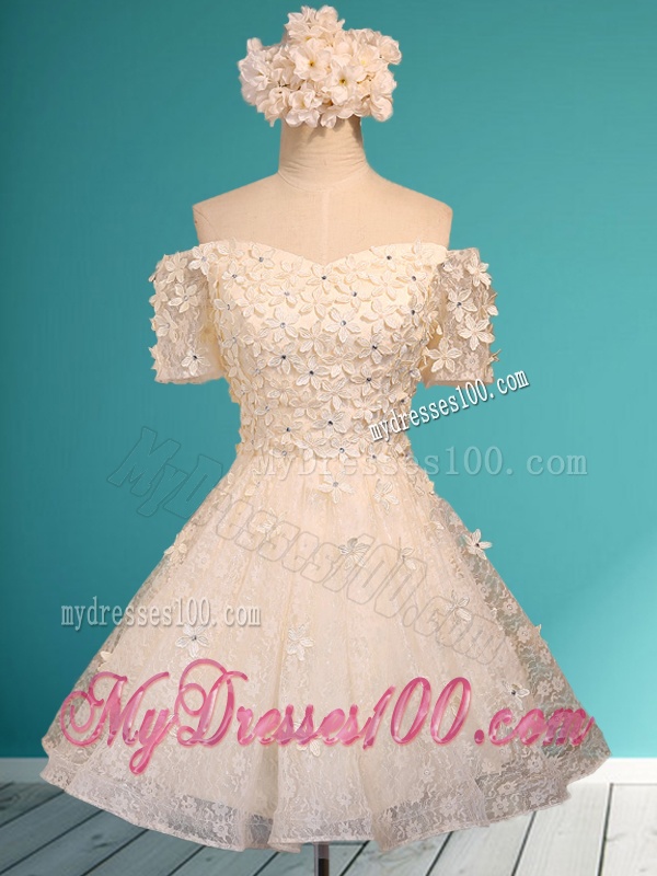 Beautiful White Off the Shoulder Short Sleeves Dama Dress with Appliques and Beading