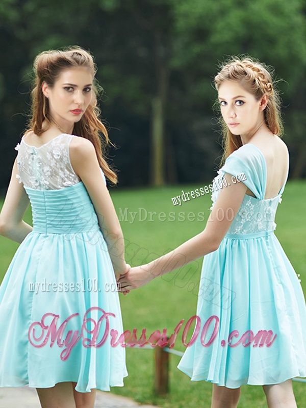 Classical Mint Short Dama Dress with Appliques and Belt