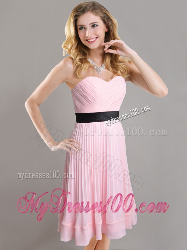 Discount Empire Pleated and Black Belted Dama Dress in Baby Pink