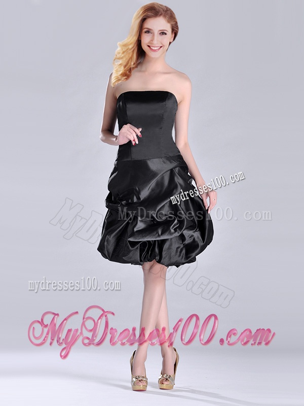 New Arrivals Strapless Taffeta Black Dama Dress in Knee Length