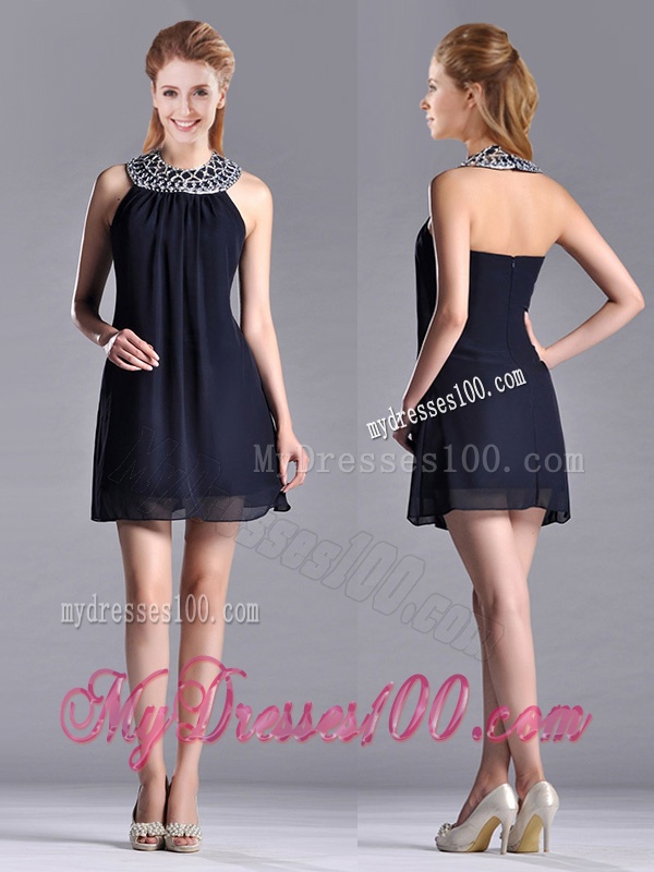 Popular Black Short Dama Dress with Beaded Decorated Halter Top