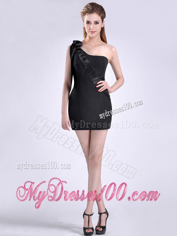 Sexy Column One Shoulder Bowknot Black Dama Dress in Satin