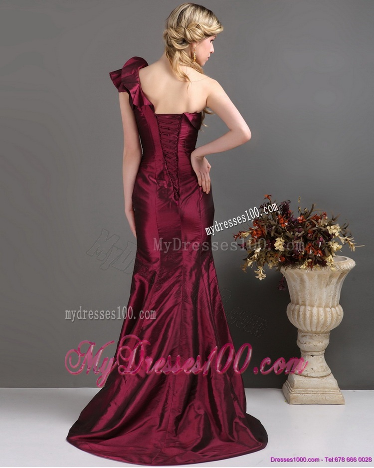 2016 Brand New One Shoulder Evening Dress with Brush Train