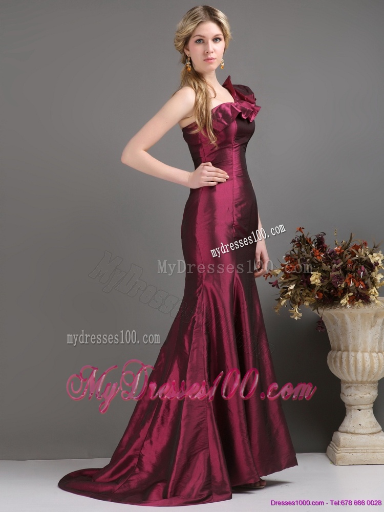 2016 Brand New One Shoulder Evening Dress with Brush Train