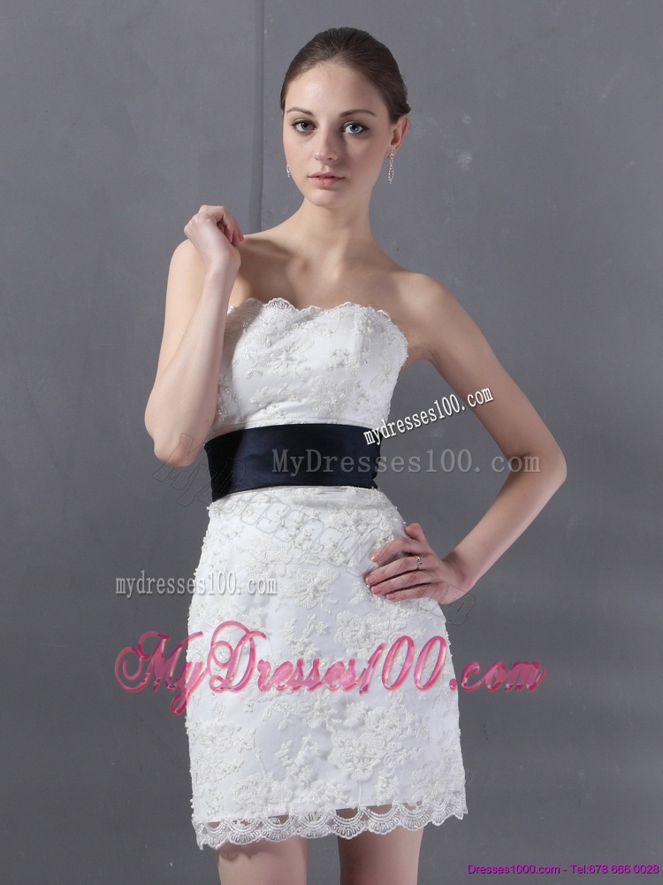 2016 Lovely Strapless White Evening Dress with Lace and Belt