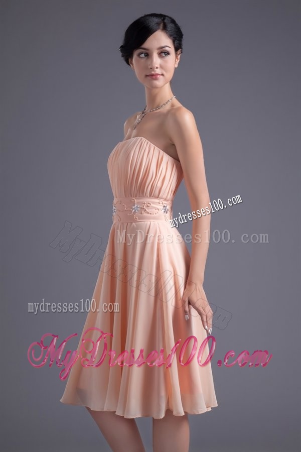 Elegant Empire Strapless V-neck Knee-length Chiffon Peach Evening Dress with Beading