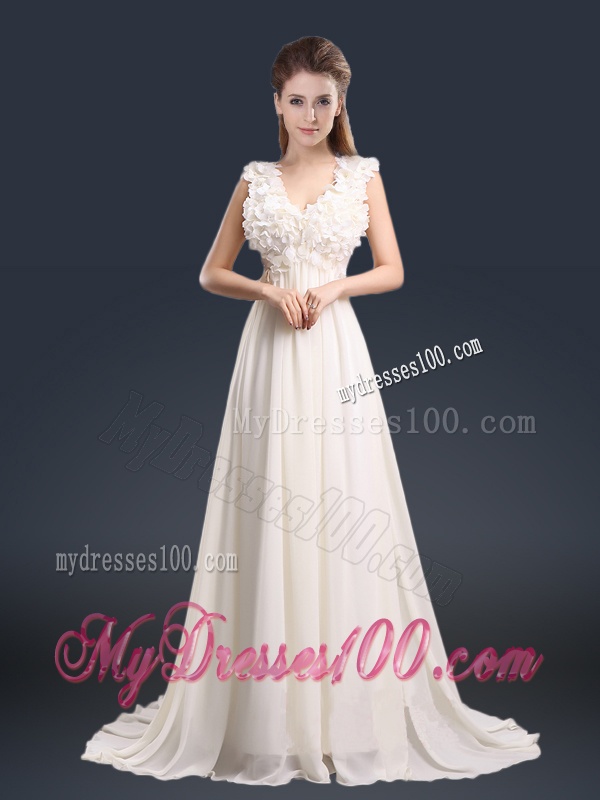 Pretty V Neck Empire Evening Dresses with Appliques