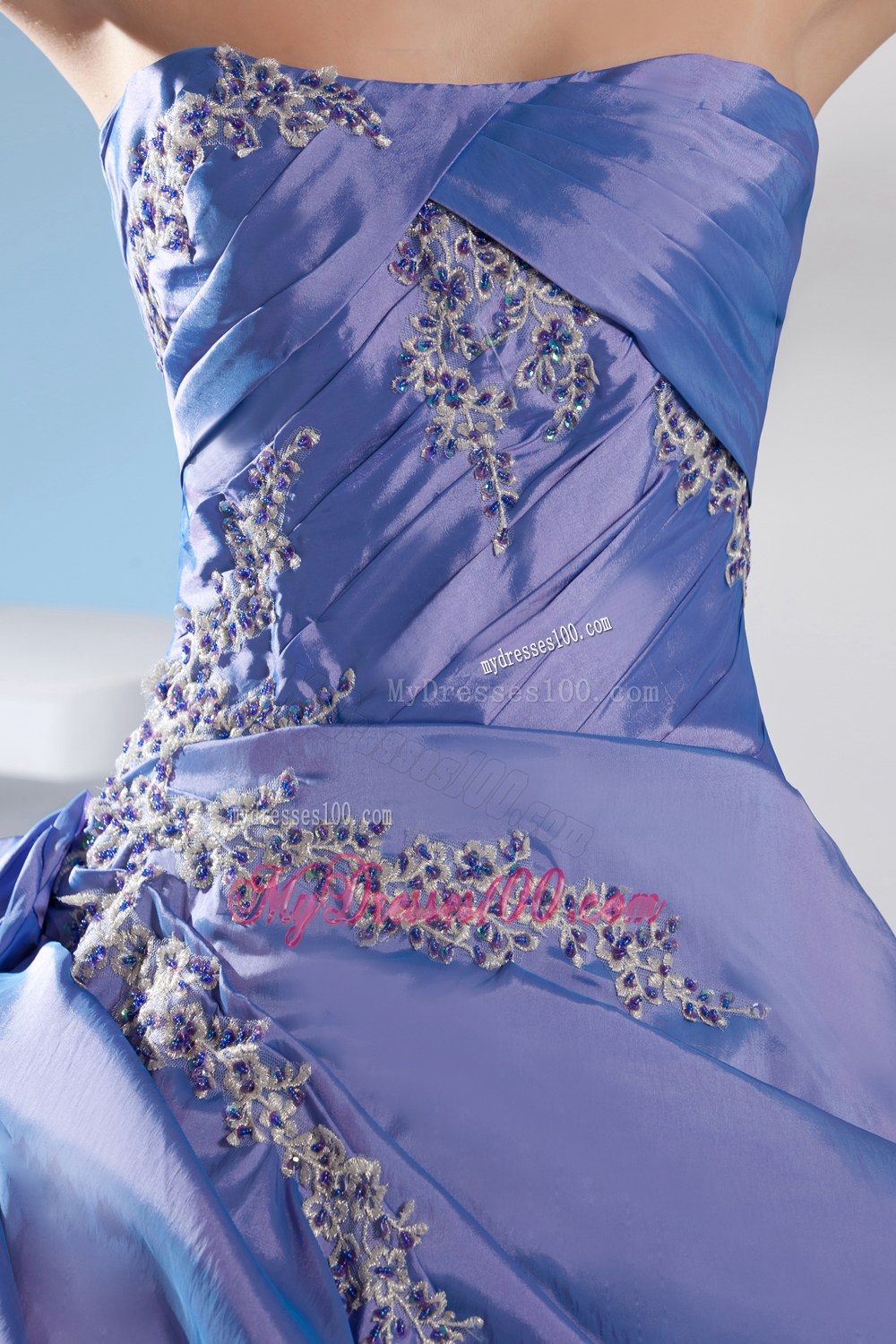 Lavendas Ruching and Appliques Dresses for 15 Made of Ruffles