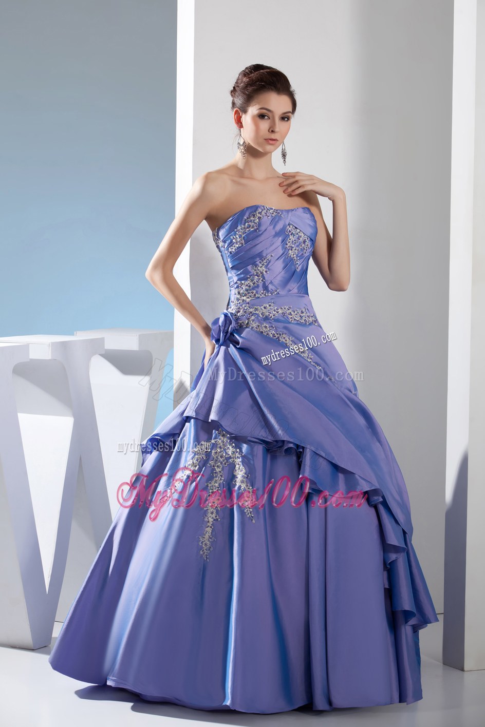 Lavendas Ruching and Appliques Dresses for 15 Made of Ruffles