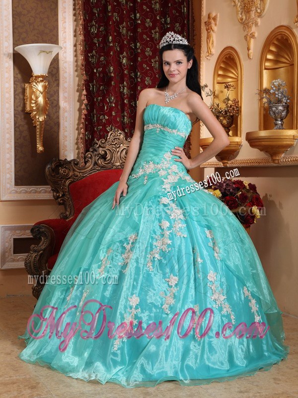 Aqua Blue Puffy Dresses for A Quince Decored White Appliques