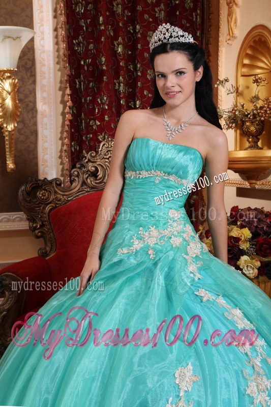 Aqua Blue Puffy Dresses for A Quince Decored White Appliques