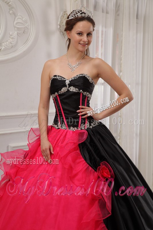 Red and Black Sweet 16 Quinceanera Dresses with Boning Details
