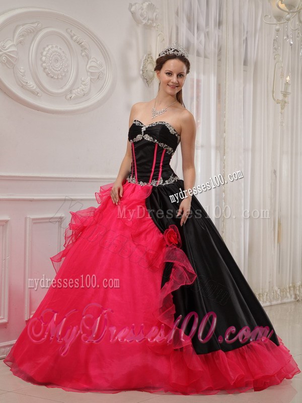 Red and Black Sweet 16 Quinceanera Dresses with Boning Details