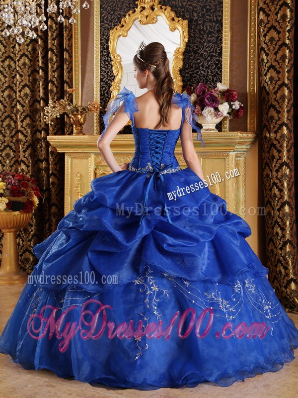 Spaghetti Straps Blue Ball Gown for Sweet 15 Dresses with Ruffles