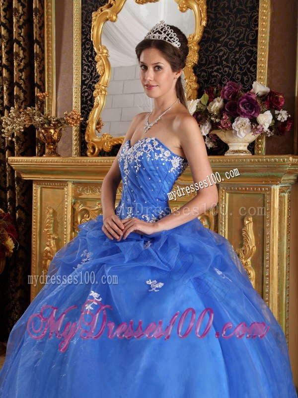 Blue Ruffles Quince Dresses for Appliques and Puffy Skirt