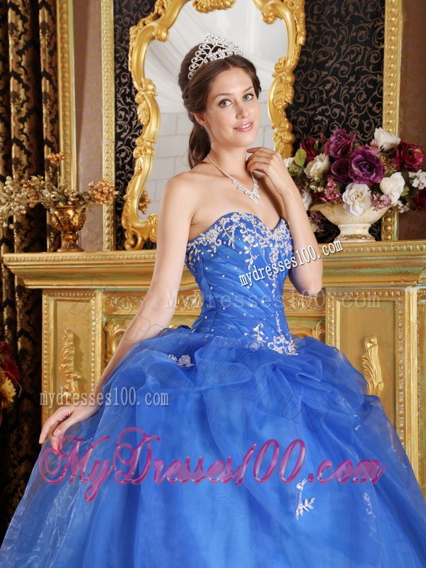 Blue Ruffles Quince Dresses for Appliques and Puffy Skirt