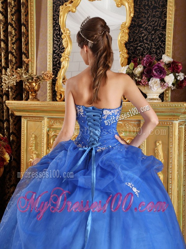 Blue Ruffles Quince Dresses for Appliques and Puffy Skirt