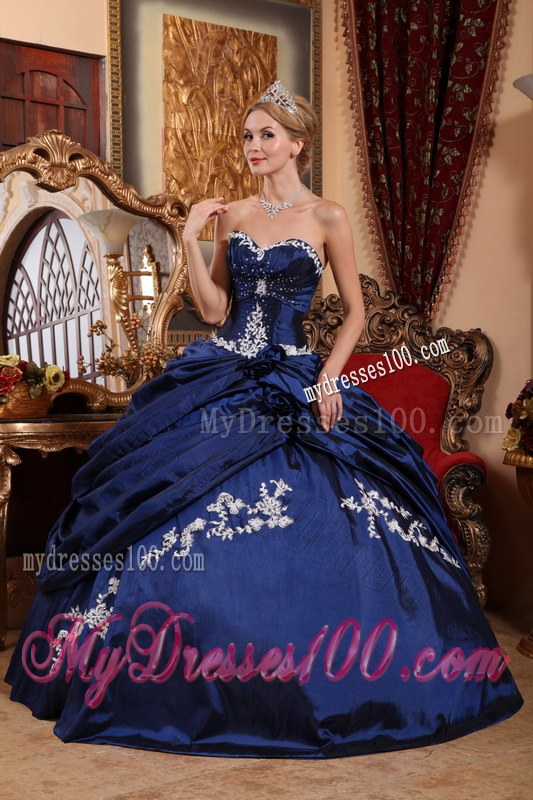 Beaded Appliques Navy Blue Dresses for 15 Made of Big Bottom