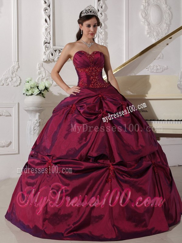 Burgunday Beaded Sweetheart Taffeta Appilques Quinceanera Party Dress