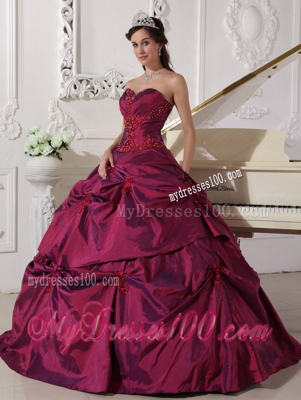 Burgunday Beaded Sweetheart Taffeta Appilques Quinceanera Party Dress