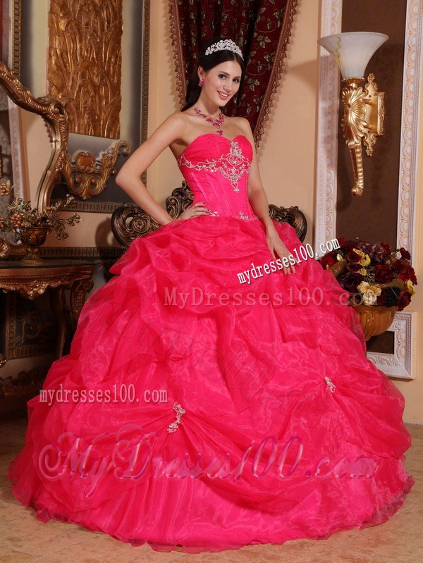 Quinceaneras Dress Characterized Waving Ruflles to Floor Length