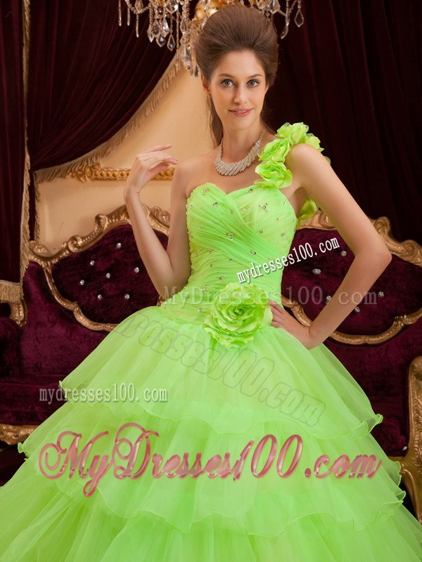 Lemon Green Princess Dresses for A Quinceanera with Layers