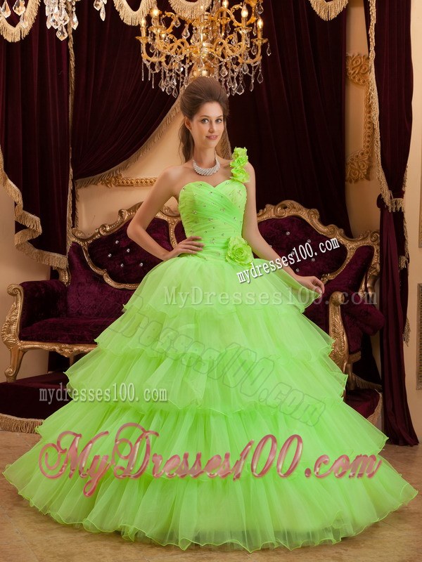 Lemon Green Princess Dresses for A Quinceanera with Layers