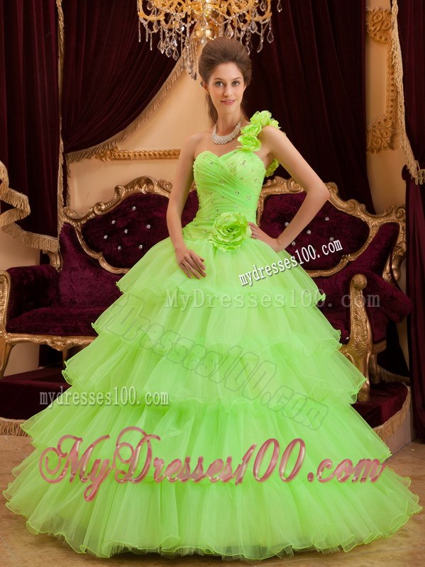 Lemon Green Princess Dresses for A Quinceanera with Layers