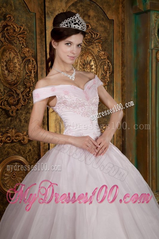 Off The Shoulder Quinceanera Gown Dresses in Light Pink