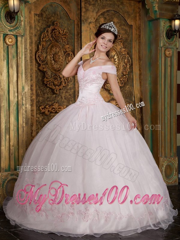 Off The Shoulder Quinceanera Gown Dresses in Light Pink