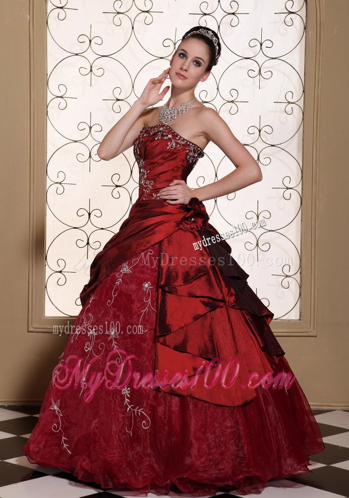 Embroidery Decorated Quinceanera Dress in Wine Red with Layers