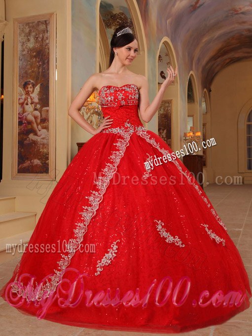 White Embroidery Quinceanera Dresses Gowns in Bright Red