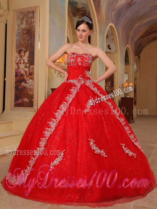 White Embroidery Quinceanera Dresses Gowns in Bright Red