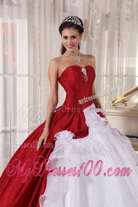 Red and White Sweet Sixteen Dresses Apron Back For Big Bottom