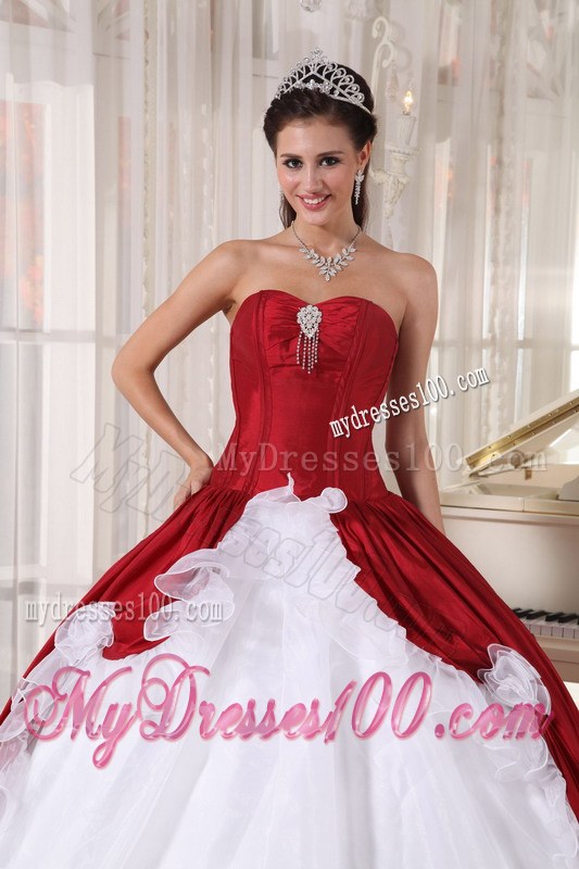 Red and White Sweet Sixteen Dresses Apron Back For Big Bottom