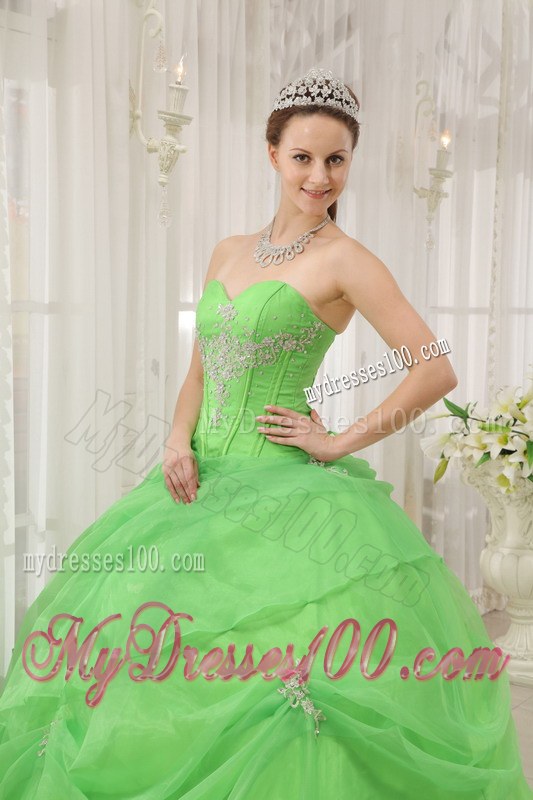 Spring Green Ball Gown for Sweet 15 Dresses with Boning Details
