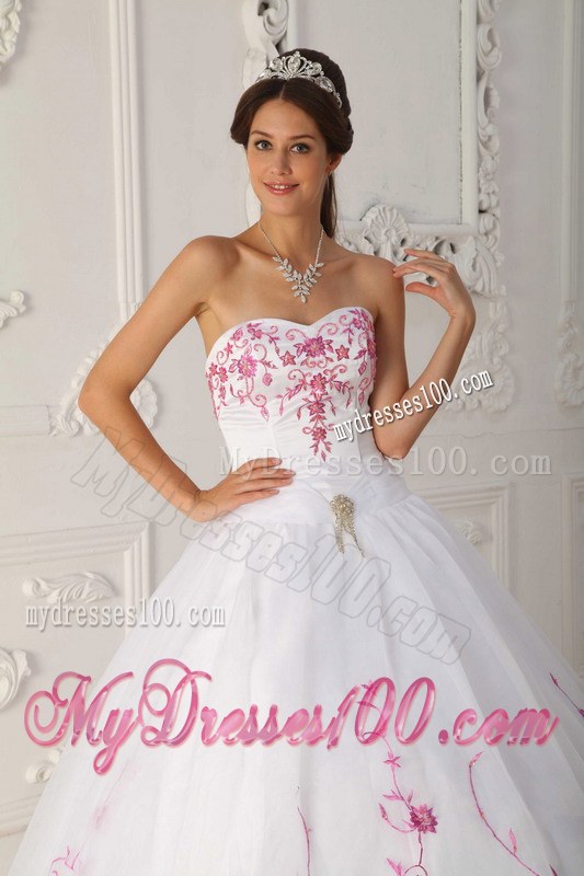Pink Appliques Quinceanera Gown Dresses in White For Princess