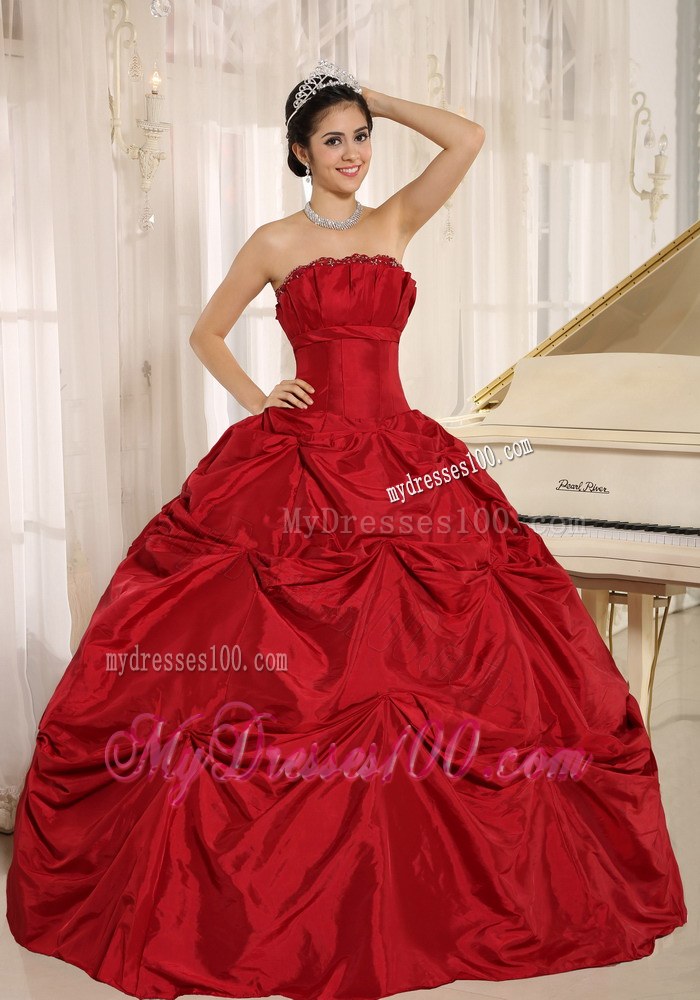Wine Red Puffy Dresses for A Quinceanera with Pick ups