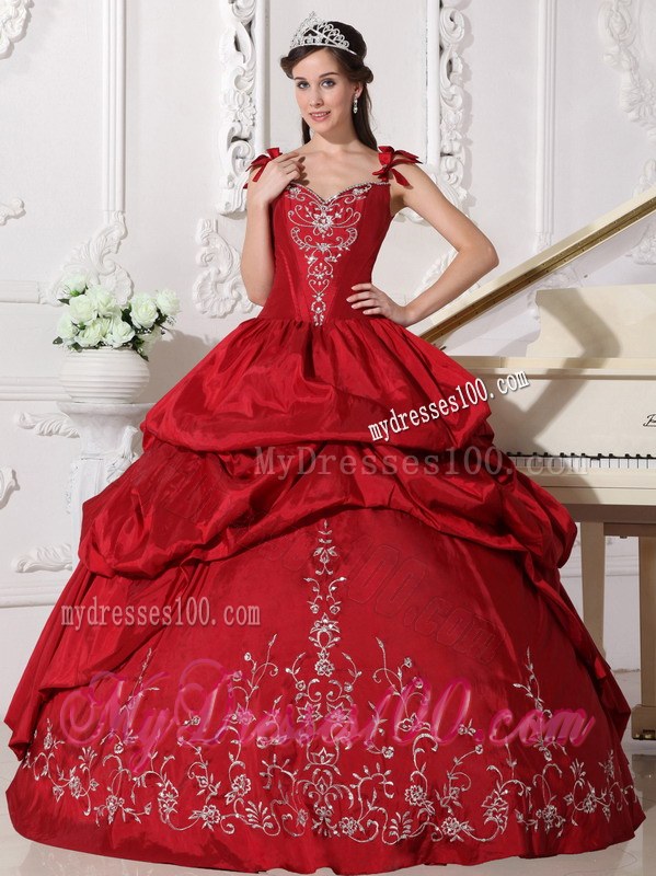 Straps Wine Red Ball Gown for Dresses 15 with Heavy Embroidery