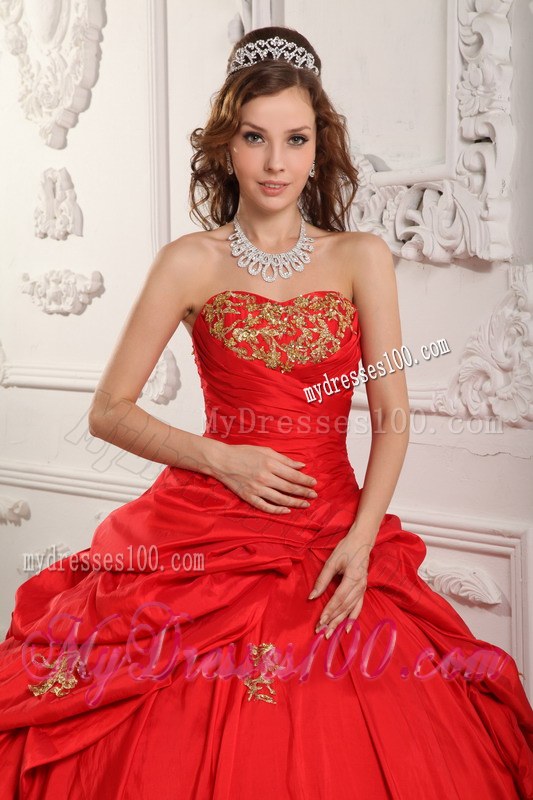 Scattered Appliques Sweet Sixteen Dresses Embellished Ruffles