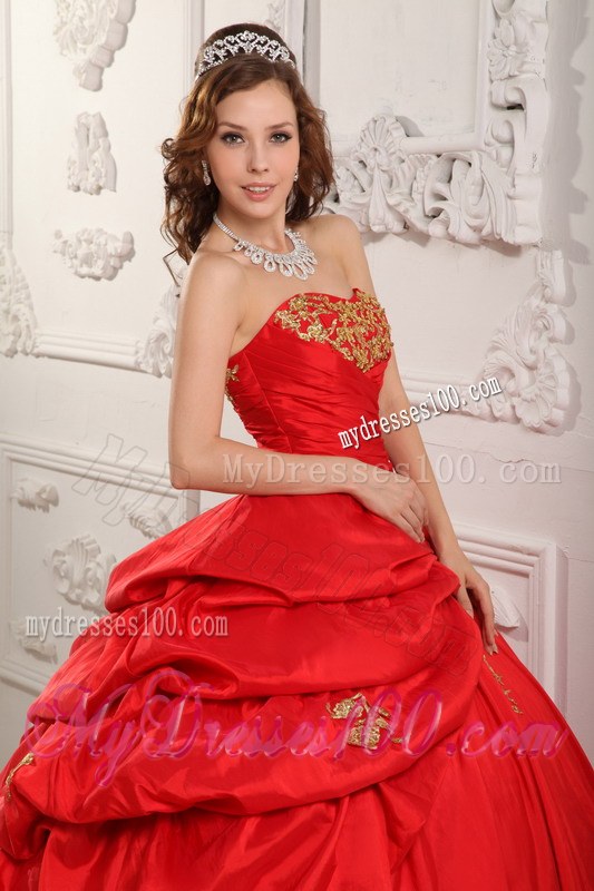 Scattered Appliques Sweet Sixteen Dresses Embellished Ruffles