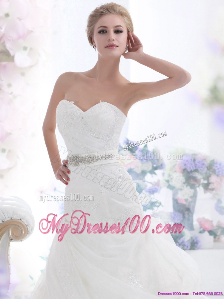 2016 Gorgeous Sweetheart Wedding Dress with Beading