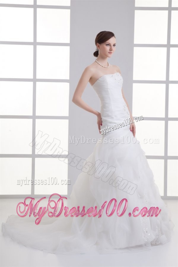 A-line Strapless Hand Made Flowers Pick-ups Appliques Wedding Dress