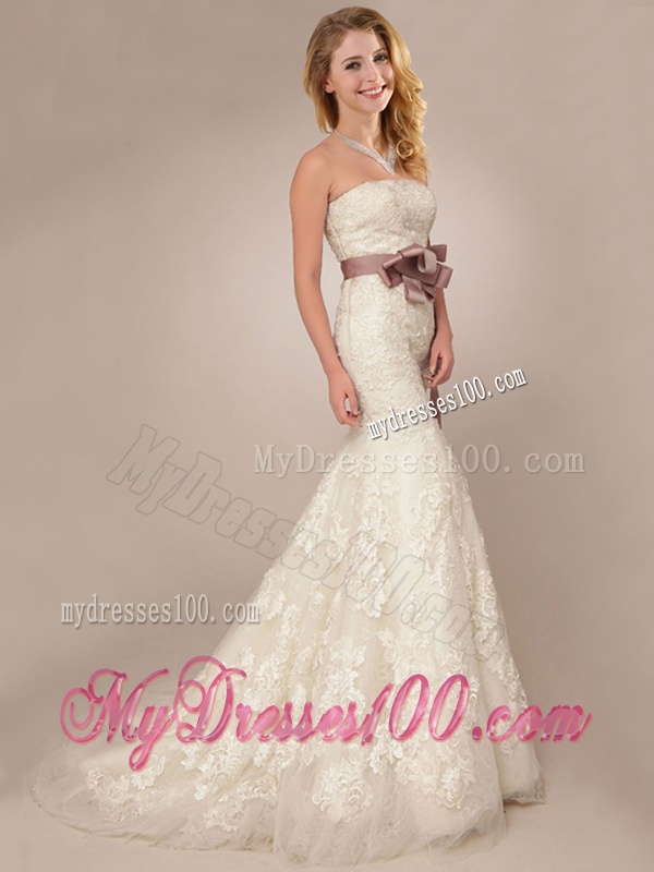 Classical Mermaid Strapless Side Zipper Wedding Dresses with Lace and Sashes