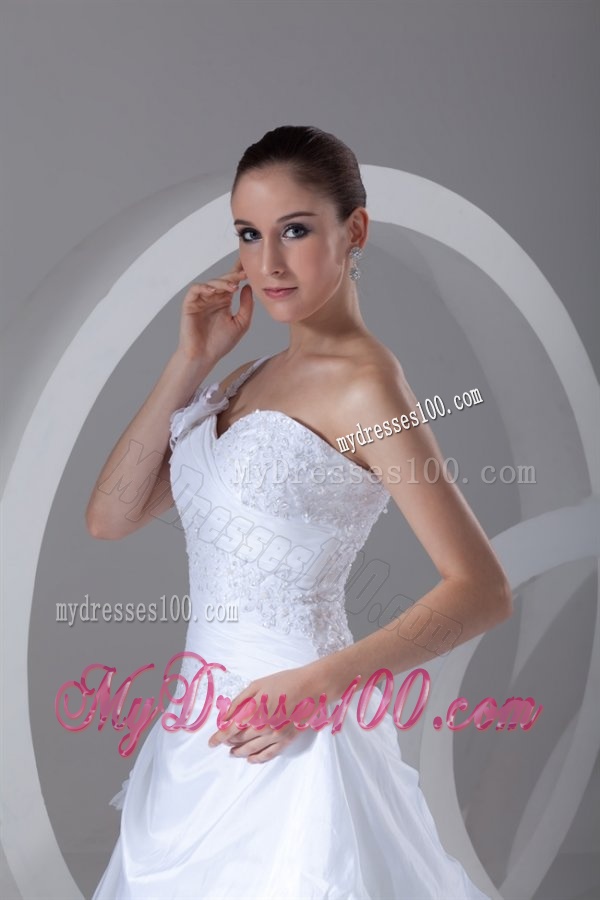 Exquisite Ball Gown One Shoulder Court Train Lace Taffeta Wedding Dress