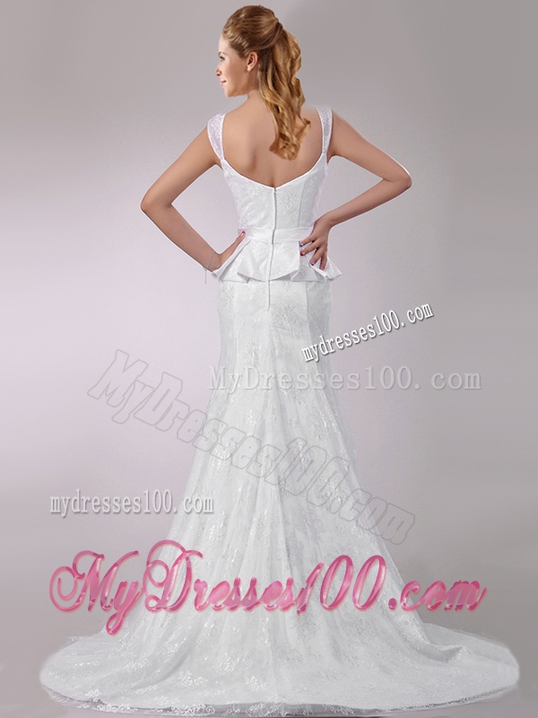 Fashionable Column V Neck Court Train Bridal Dress in Lace
