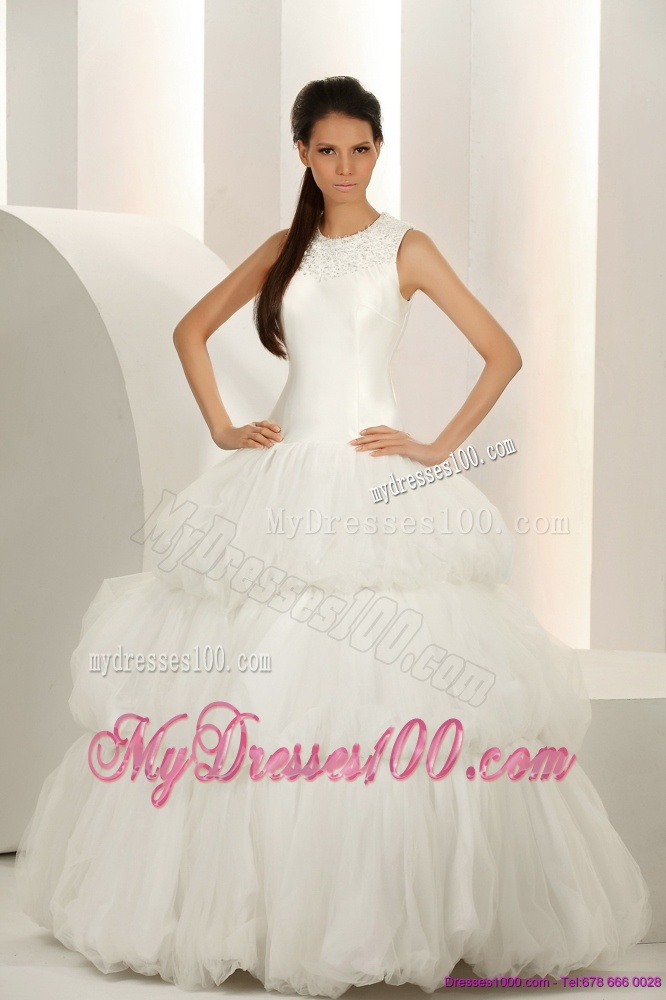 Perfect White Wedding Dresses with Ruffled Layers and Sequins