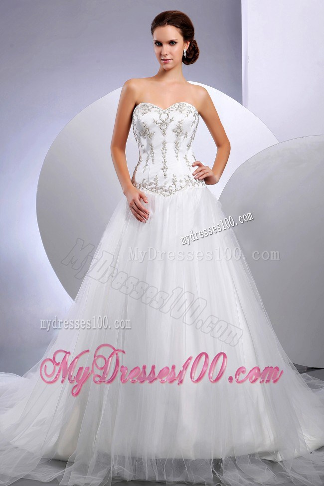 Embroidery Wedding Dress With Sweetheart Cathedral Train For Church