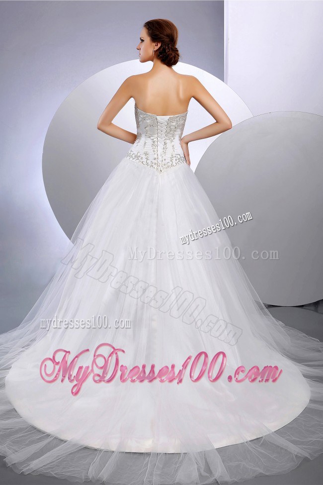 Embroidery Wedding Dress With Sweetheart Cathedral Train For Church